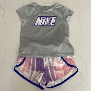 Nike Outfit 4T